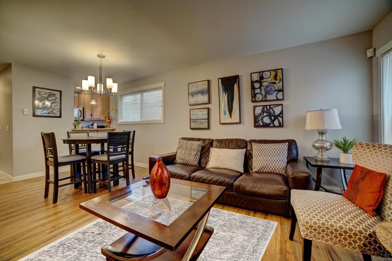 Cozy 2 Bedroom Townhouse In Northgate Seattle Exterior foto