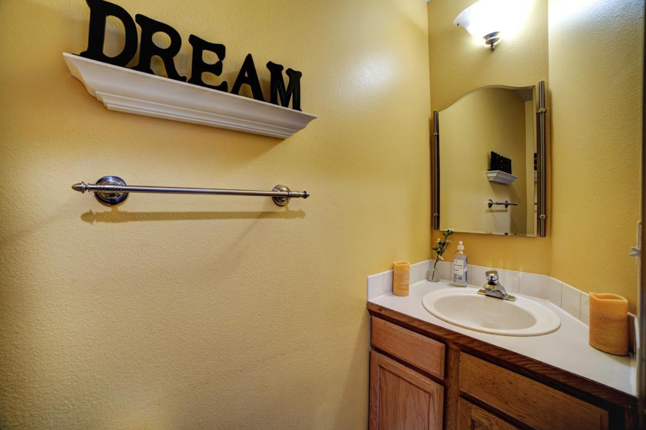 Cozy 2 Bedroom Townhouse In Northgate Seattle Exterior foto